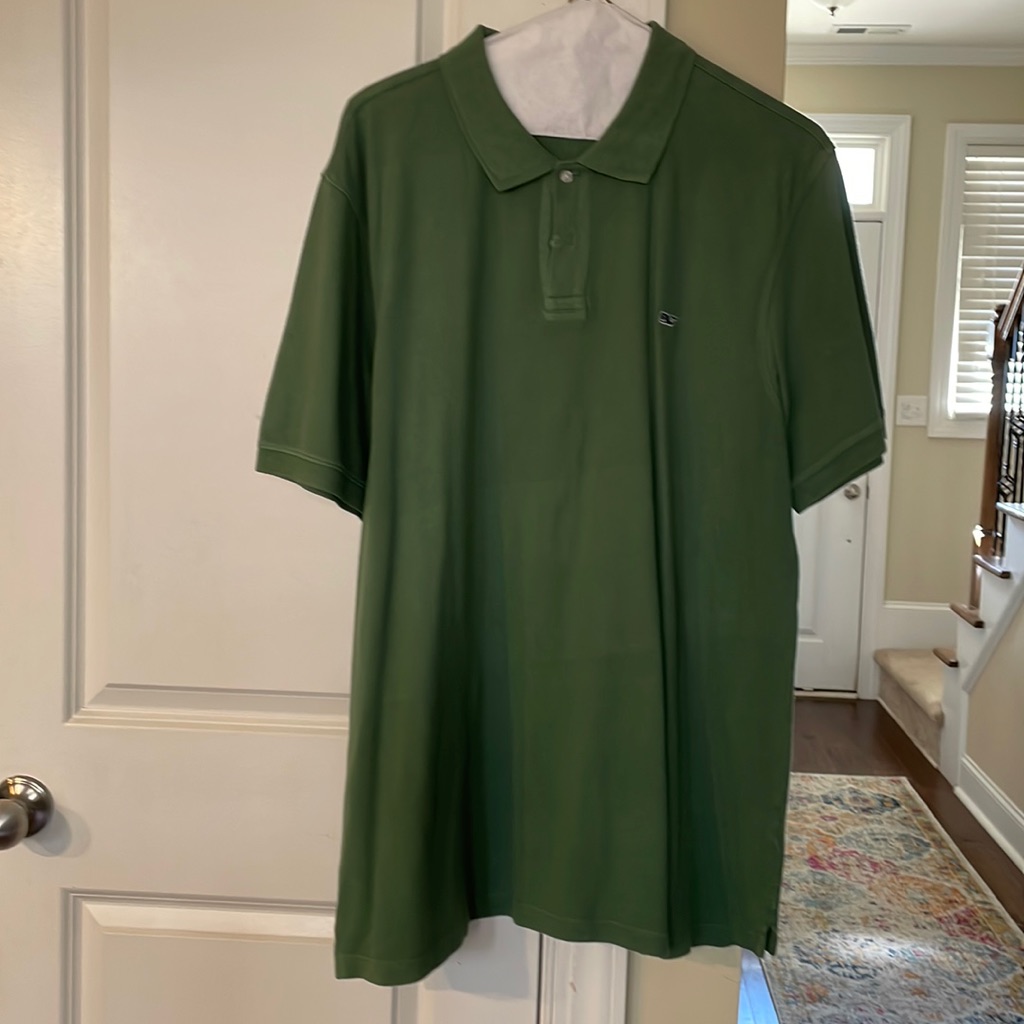 Vineyard Vines